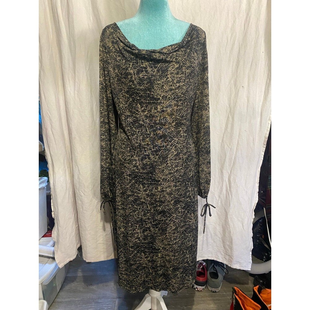 Rave: y2k midi dress with abstract pattern 10